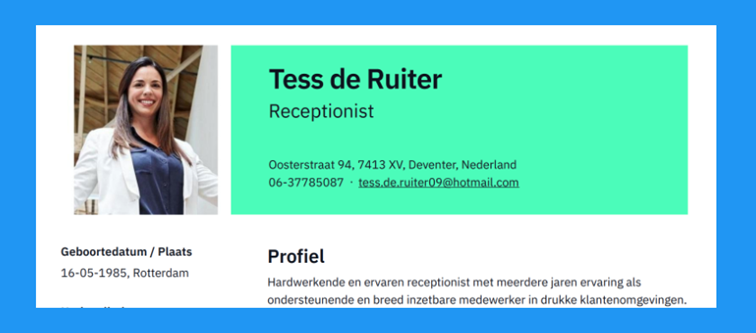 Afbeelding met tekst, kleding, Menselijk gezicht, schermopname

Door AI gegenereerde inhoud is mogelijk onjuist.